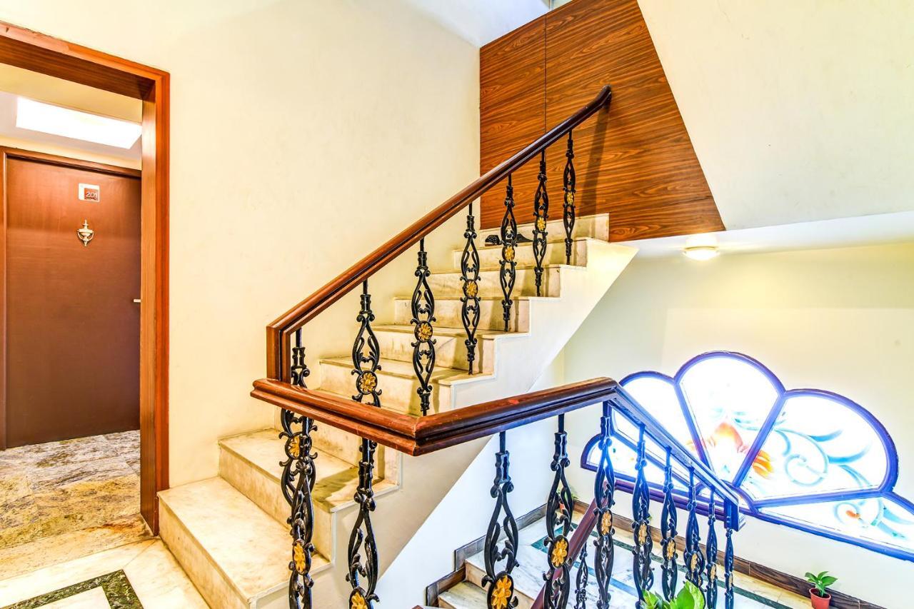 Fabexpress Nestlay Rooms - 100M From Velammal Hall, Moggappair Chennai Esterno foto